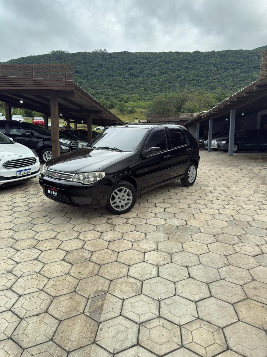 Fiat Palio ELX 1.0 Fire/30 Anos F. Flex 8V 4p na cor Preto no Osório / RS - 958841