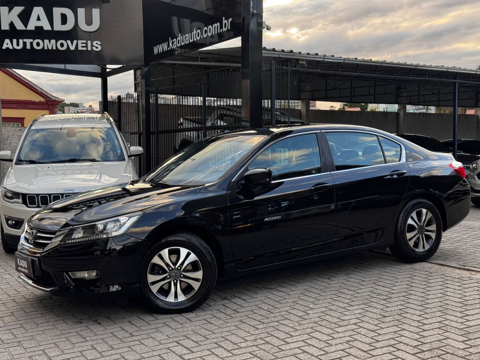 Honda Accord Sedan EX 2.4/2.3/ 2.2 16V na cor Preto em São José / SC - 958891