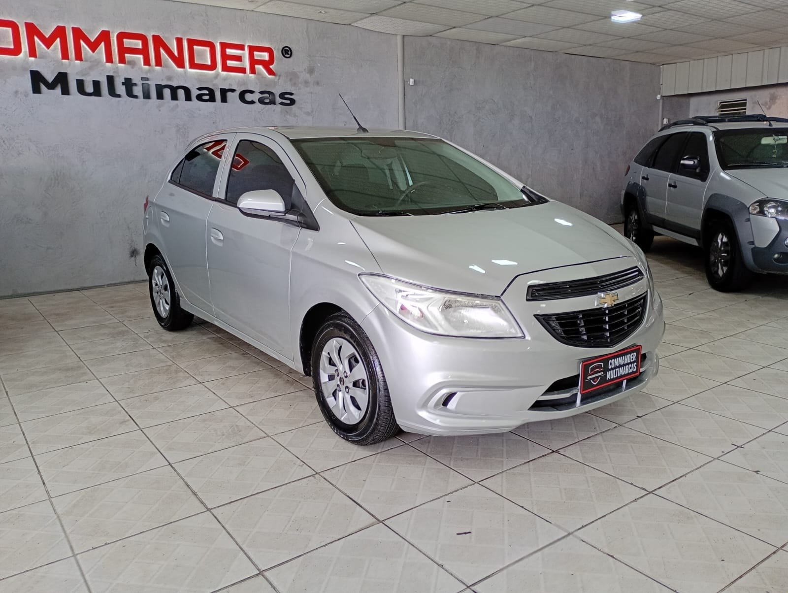 Chevrolet Joy Hatch 1.0 8V Flex 5p Mec. na cor Prata no Porto Alegre / RS - 958947