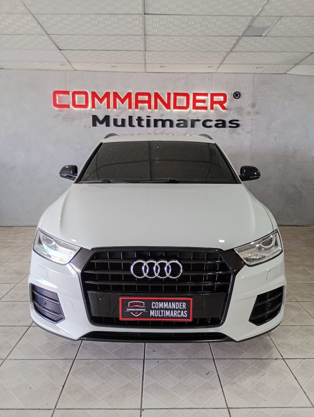 Audi Q3 1.4 TFSI/TFSI Flex S-tronic 5p na cor Branco no Porto Alegre / RS - 958949