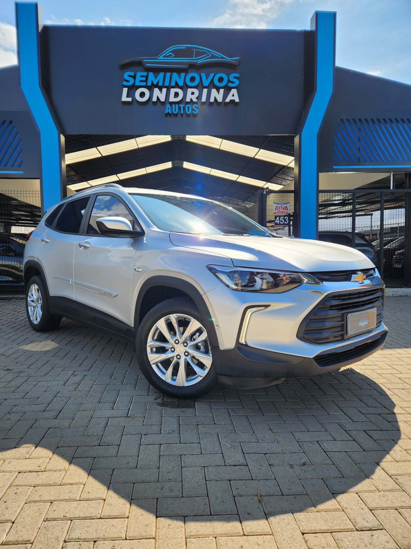 Chevrolet Tracker LTZ 1.2 Turbo 12V Flex Aut. na cor Prata em Londrina / PR - 959275