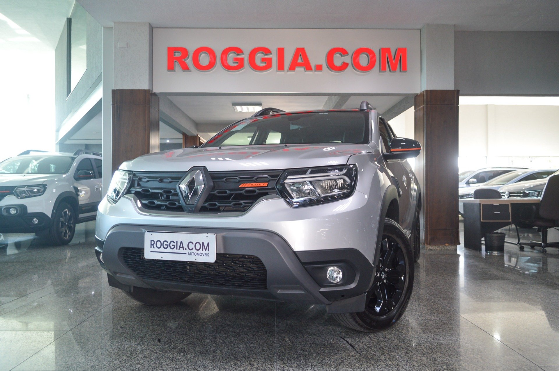 Renault Duster Iconic Plus 1.3 TB 16V Flex Aut. na cor Prata em Curitiba / PR - 959397