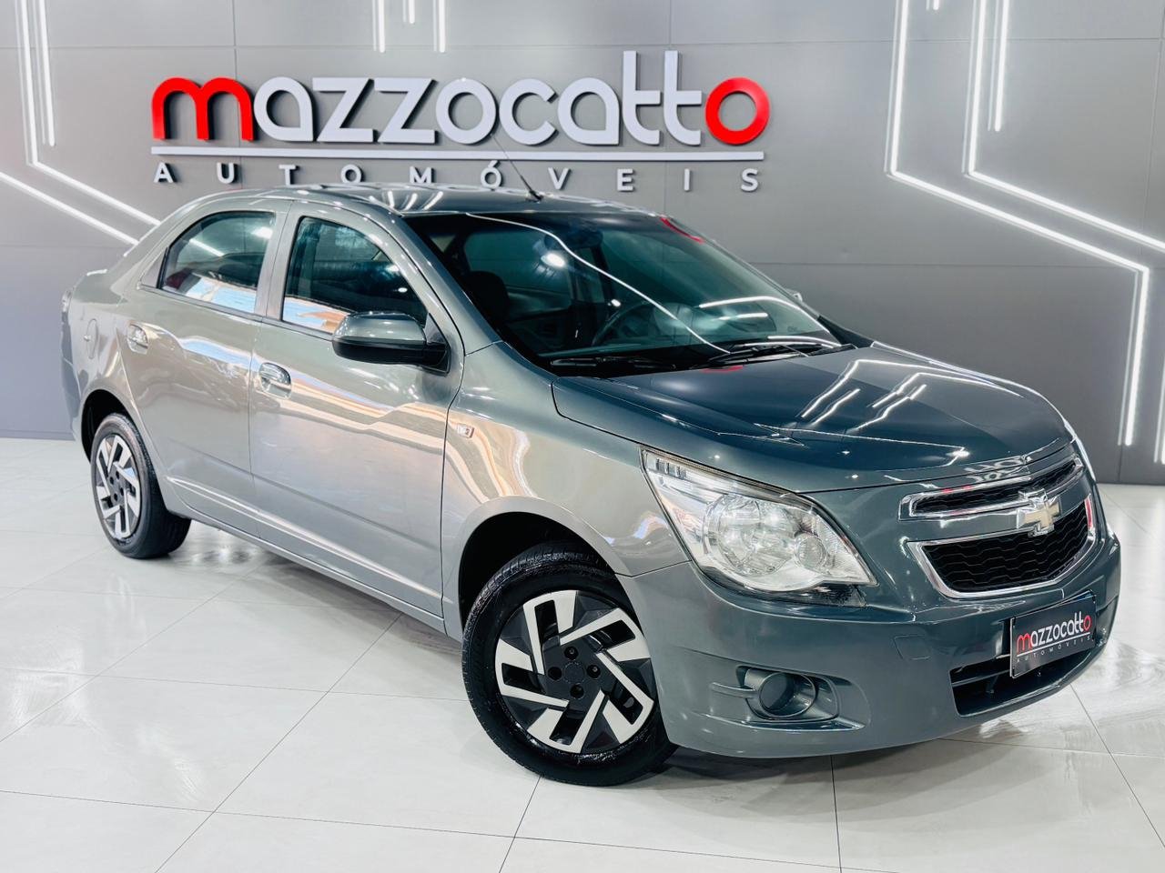 Chevrolet Cobalt LT 1.4 8V FlexPower/EconoFlex 4p na cor Cinza em Joinville / SC - 959464