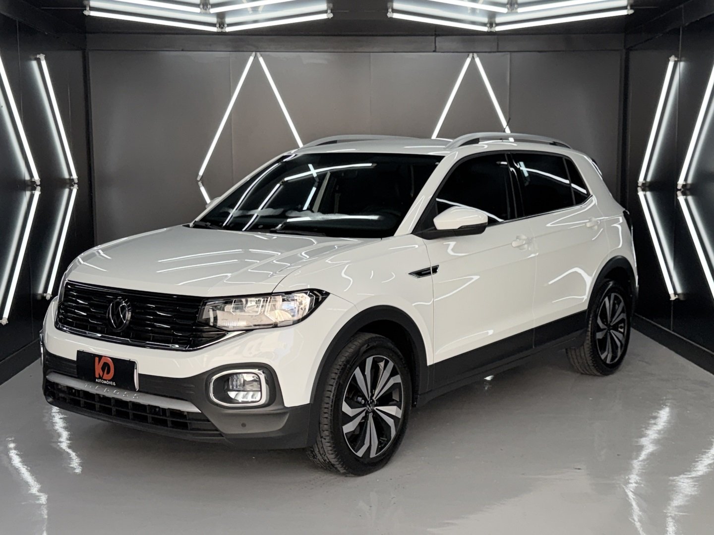 Volkswagen T-Cross Hig. 250 TSI 1.4 Flex 16V 5p Aut na cor Branco em Palhoça / SC - 959652