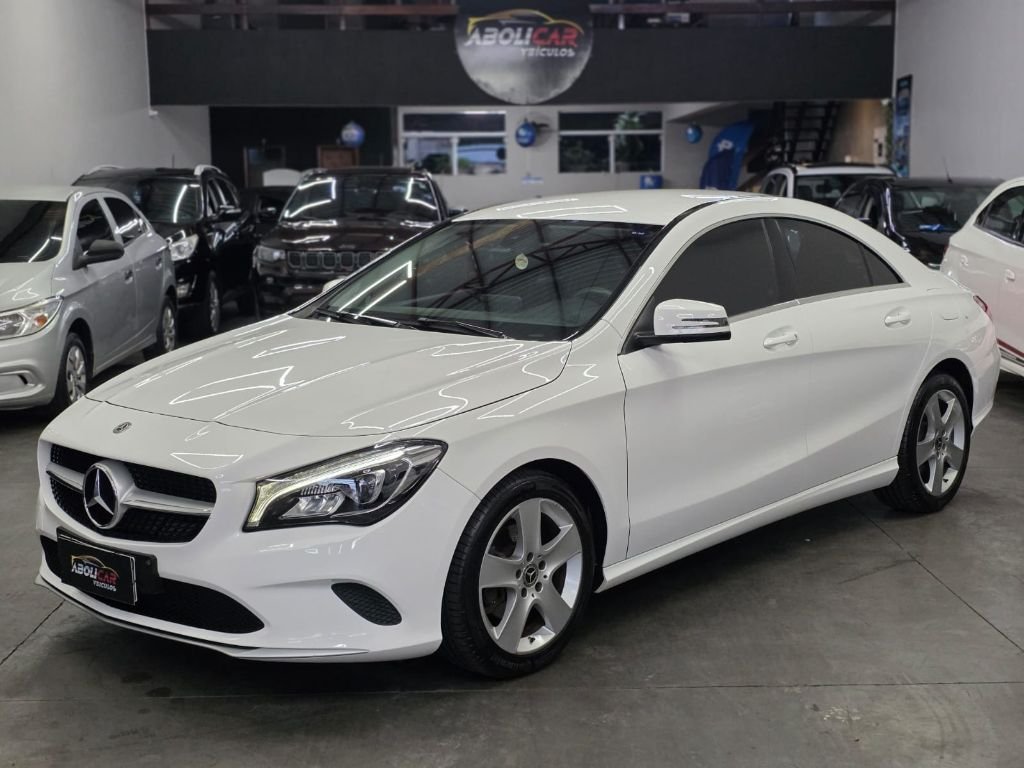 Mercedes-Benz CLA-180 1.6 16V 122cv Aut. na cor Branco em Campinas / SP - 959720