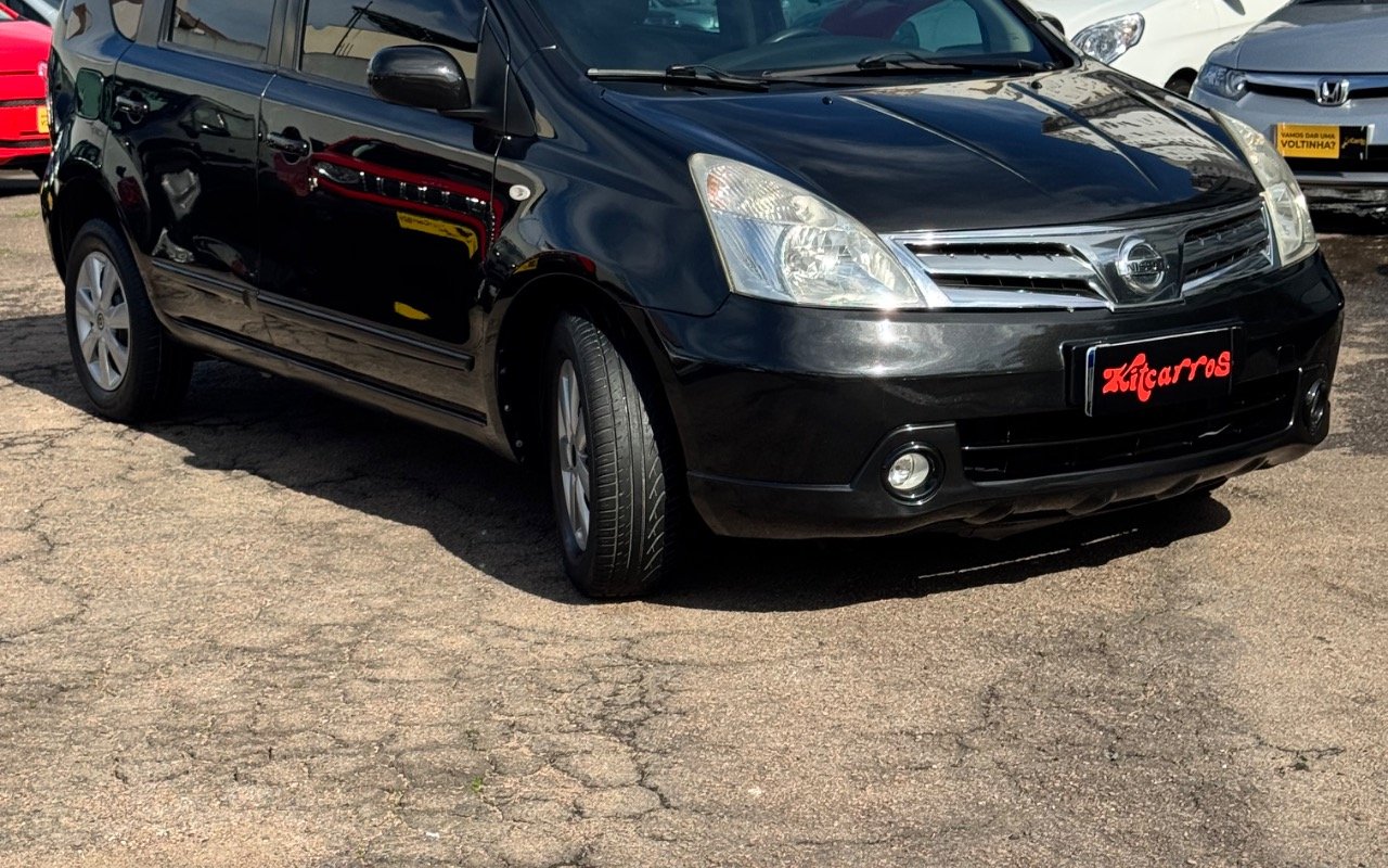 Nissan LIVINA S 1.8 16V Flex Fuel Aut. na cor Preto no Porto Alegre / RS - 959795