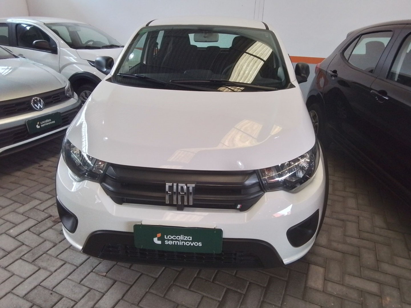 Fiat Mobi LIKE 1.0 Fire Flex 5p. na cor Branco em Brusque / SC - 959946