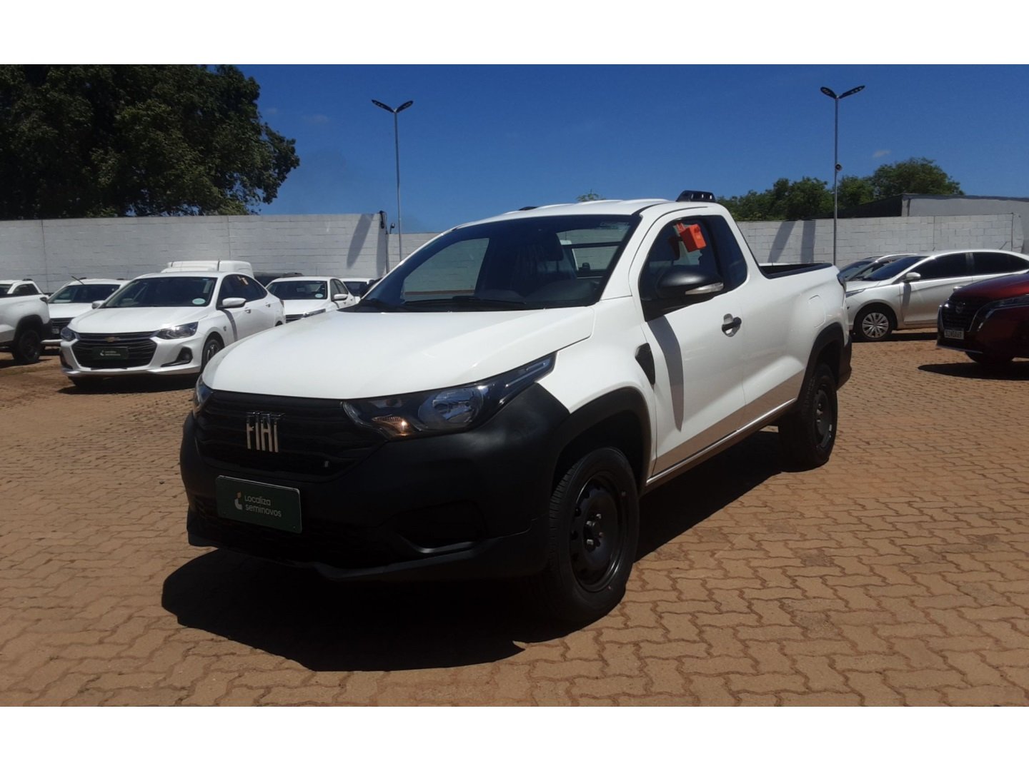 Fiat Strada 1.3 mpi Fire 8V 67cv CS na cor Branco em Cascavel / PR - 960607