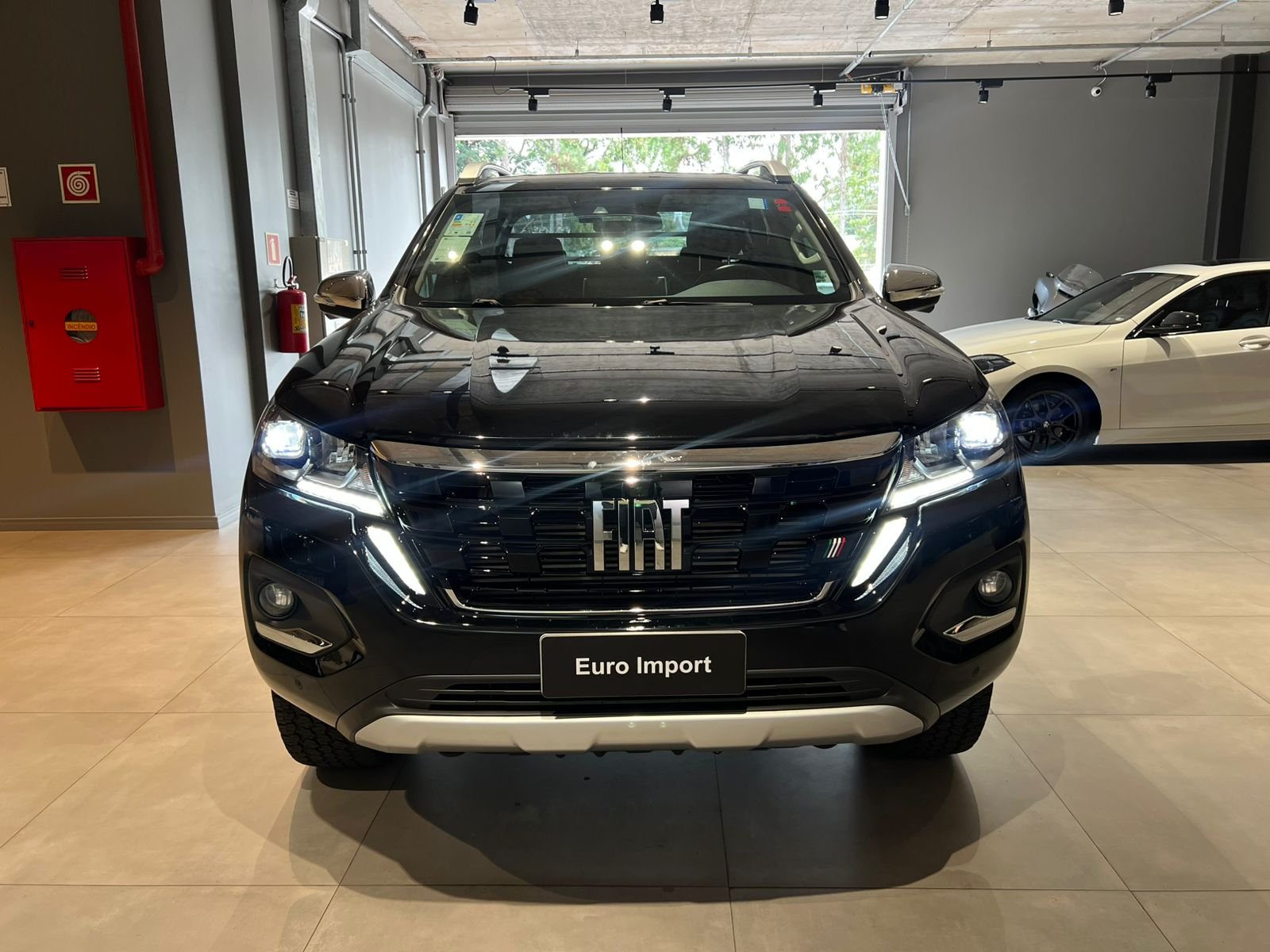 Fiat Titano Ranch 2.2 16V 4x4 TB Diesel Aut. na cor Preto em Curitiba / PR - 961184