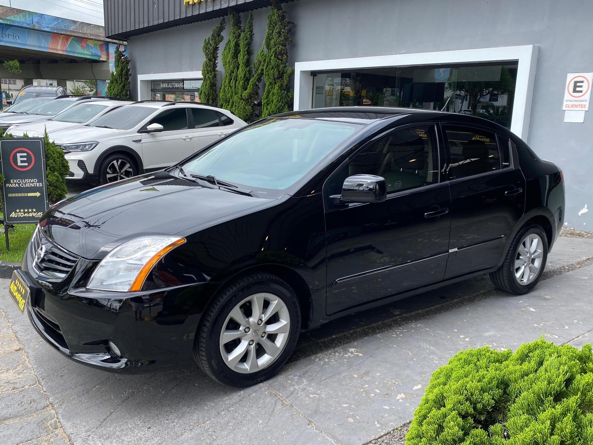 Nissan Sentra 2.0/ 2.0 Flex Fuel 16V Mec. na cor Preto em Sombrio / SC - 961353