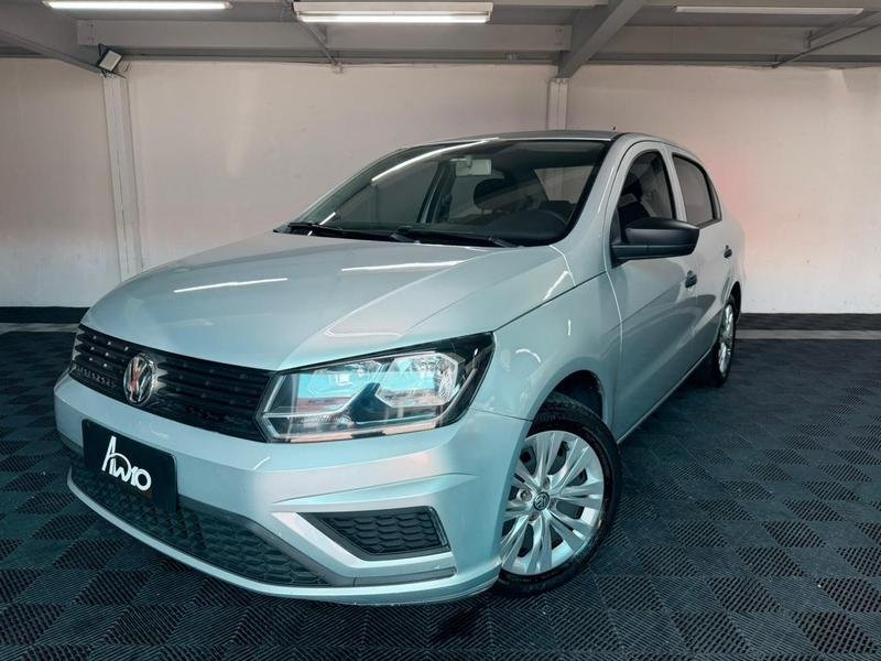 Volkswagen Voyage 1.0 Flex 12V 4p na cor Prata em Curitiba / PR - 961458