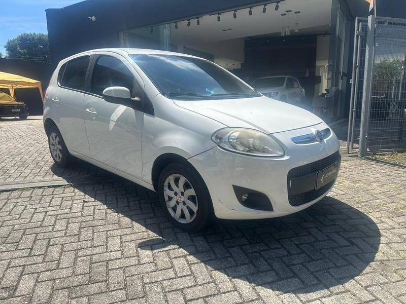 Fiat Palio ATTRACTIVE 1.0 EVO Fire Flex 8v 5p na cor Branco em Curitiba / PR - 961859