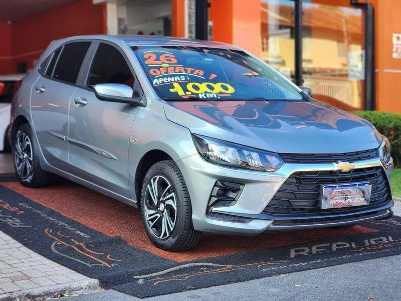 Chevrolet Onix HATCH 1.0 12V TB Flex 5p Aut. na cor Prata em Curitiba / PR - 962481