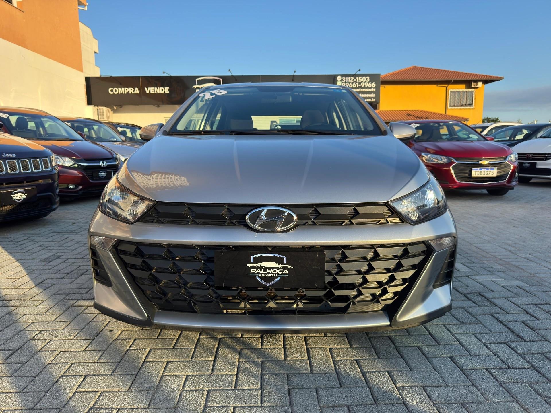 Hyundai HB20 Sense 1.0 Flex 12V Mec. na cor Prata em Palhoça / SC - 963080