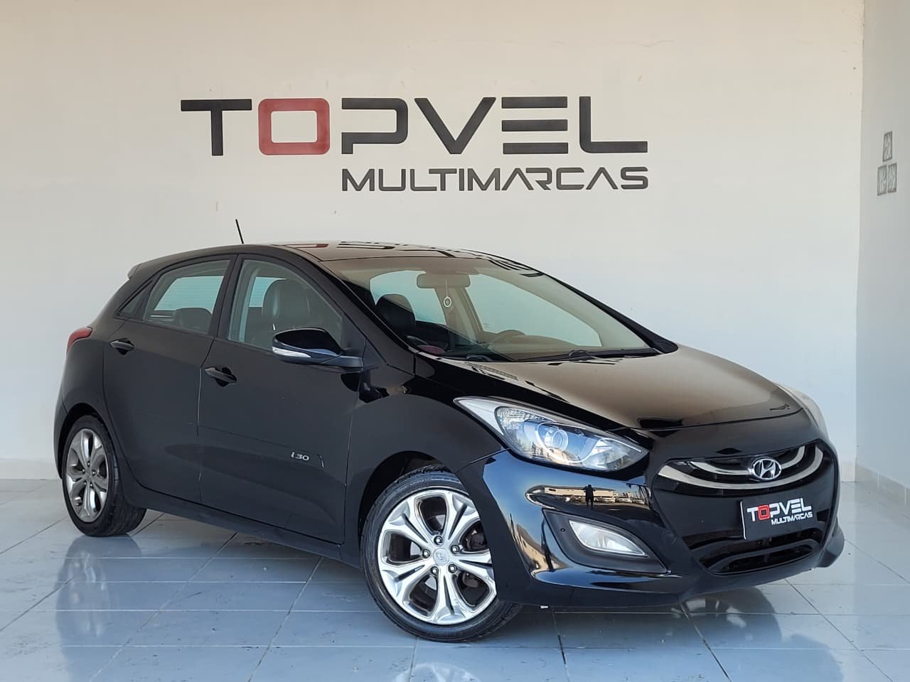 Hyundai i30 1.8 16V Aut. 5p na cor Preto em São José / SC - 963202