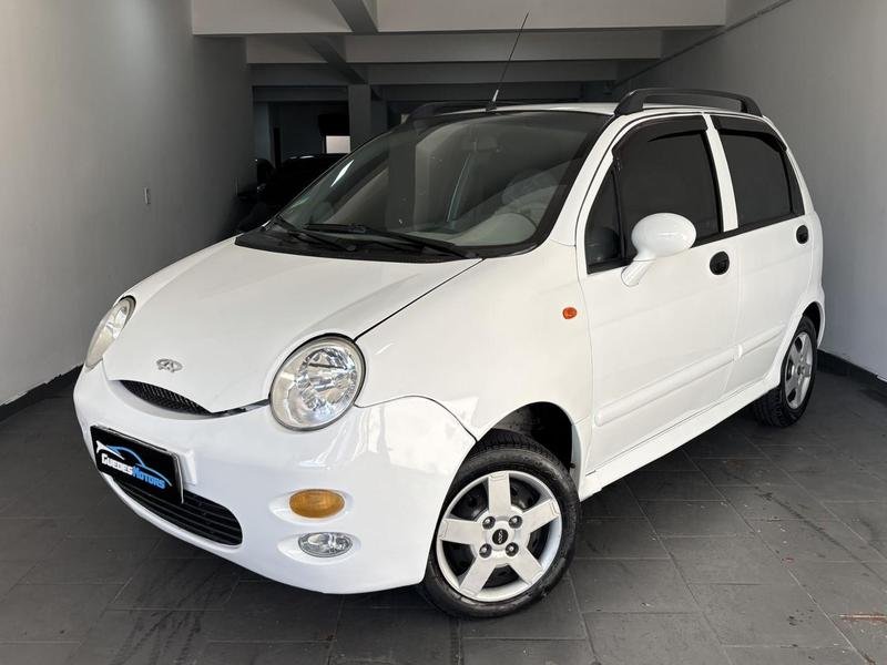 Caoa Chery QQ 1.1/1.0 12V 69cv 5p na cor Branco em Curitiba / PR - 964069
