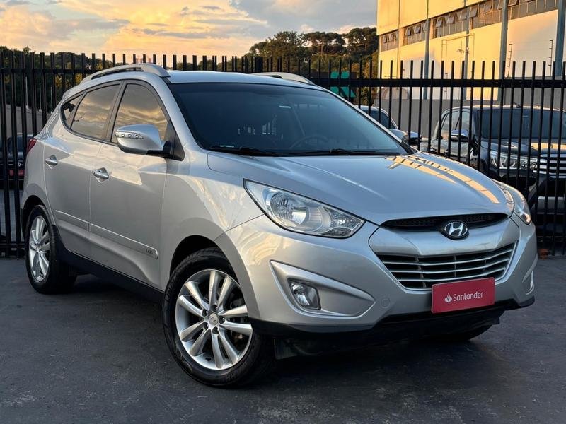 Hyundai Ix35 2.0 16V 2WD Flex Aut. na cor Branco em São José dos Pinhais / PR - 964196