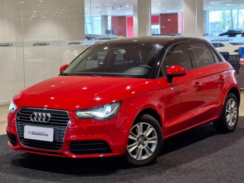 Audi A1 1.4 TFSI 122cv S-tronic 3p na cor Vermelho em Curitiba / PR - 964549