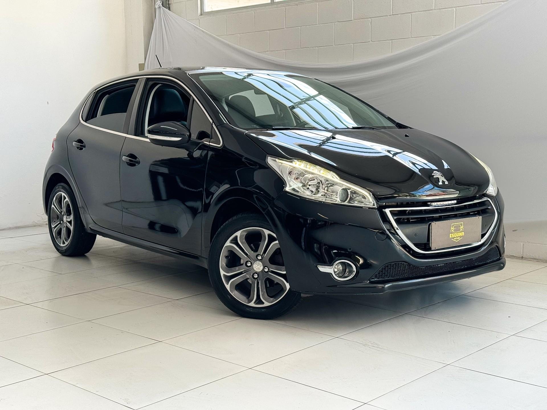 Peugeot 208 Griffe 1.6 Flex 16V 5p Aut. na cor Preto em São José / SC - 964869