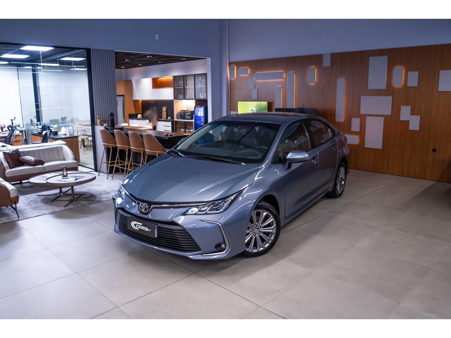 Toyota Corolla XEi 2.0 Flex 16V Aut. na cor Cinza em Palhoça / SC - 964882