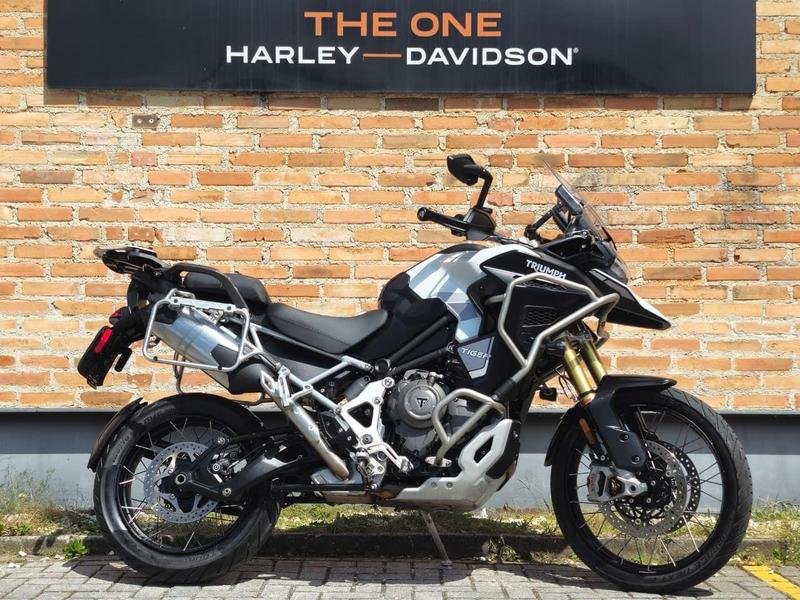 TRIUMPH TIGER 1200 RALLY EXPLORER  na cor Branco em Curitiba / PR - 965123