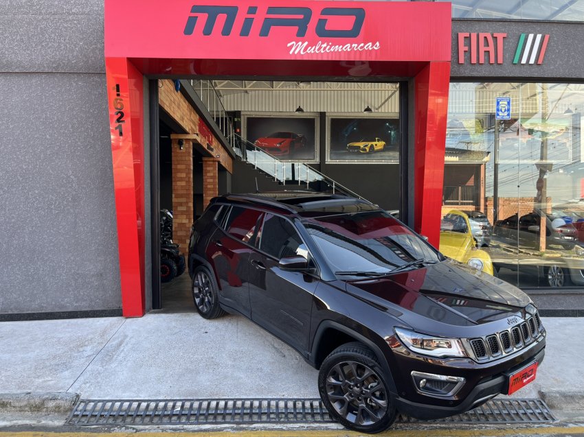 Jeep Compass S 2.0 4x4 TB 16V Diesel Aut. na cor Marrom em Ponta Grossa / PR - 965240