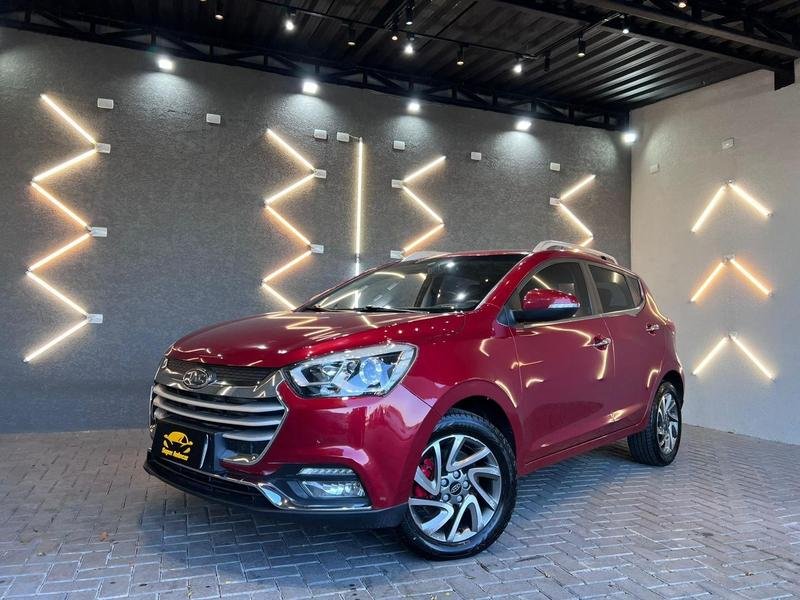 JAC T40 1.6 16V 5p Aut. na cor Vermelho em Curitiba / PR - 965583