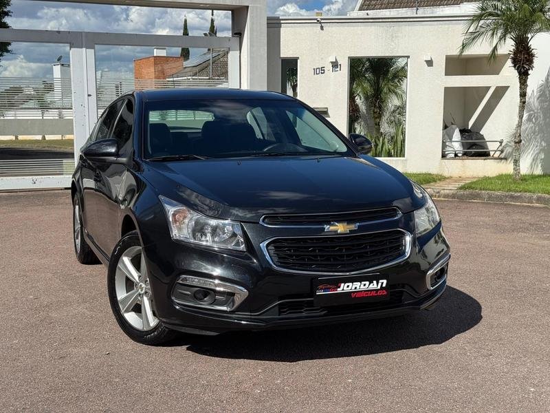 Chevrolet Cruze HB Sport LT 1.8 16V FlexP. 5p Mec na cor Preto em Curitiba / PR - 966344
