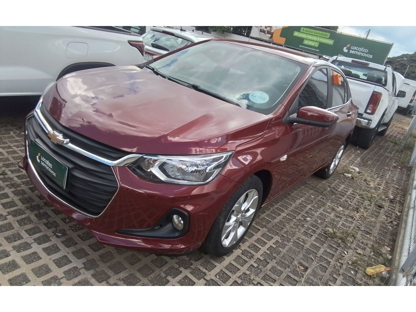 Chevrolet Onix HATCH LTZ 1.0 12V TB Flex 5p Aut. na cor Vermelho em Londrina / PR - 966737