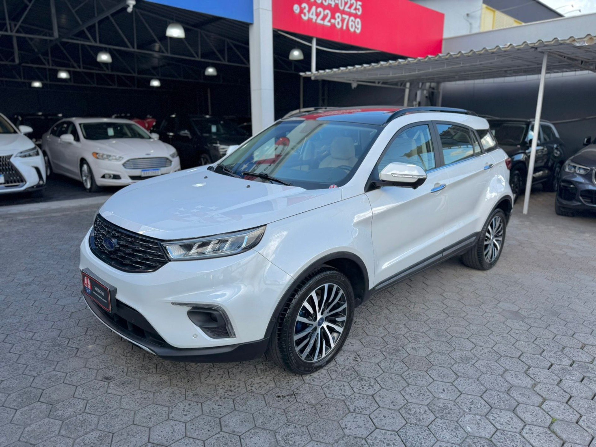 Ford Territory Titanium 1.5 GTDi EcoBo. Aut. na cor Branco em Joinville / SC - 966905