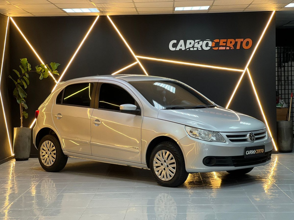 Volkswagen Gol 1.0 Total Flex 8V 5p (25 Anos) na cor Prata no Novo Hamburgo / RS - 966955