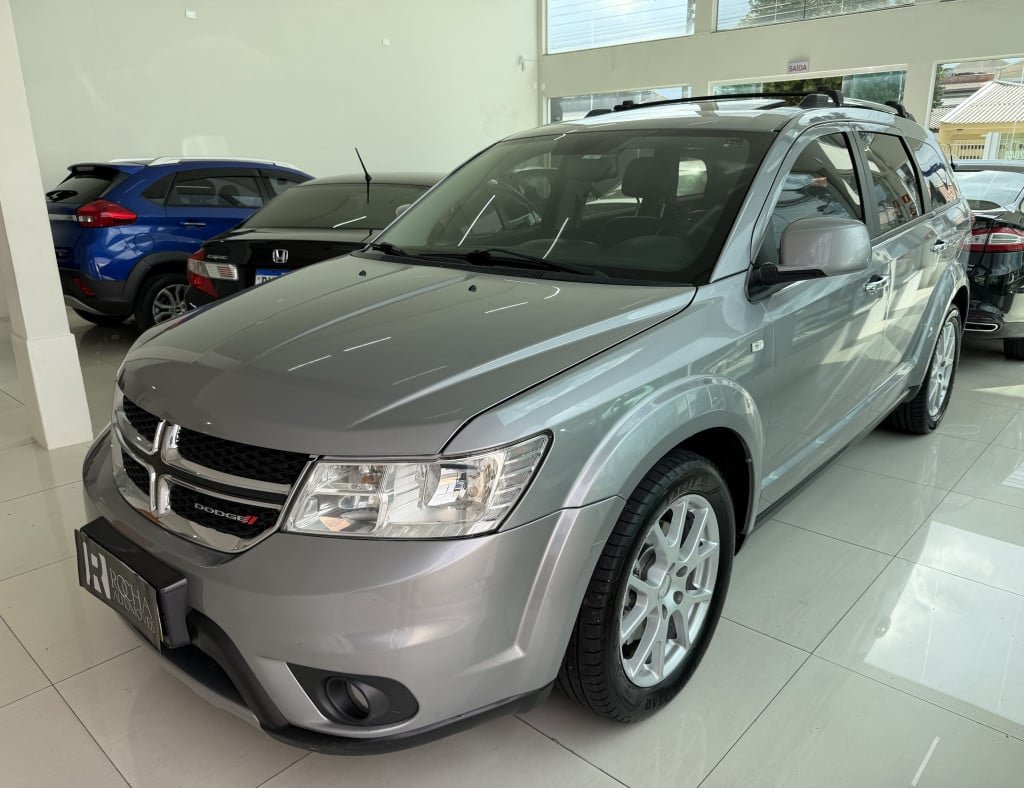 Dodge Journey RT 3.6 AWD V6 Aut. na cor Cinza em Curitiba / PR - 967253