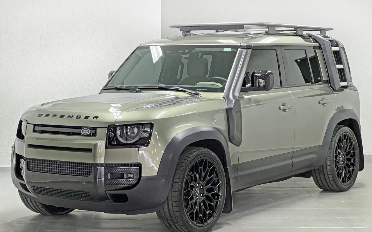 Land Rover Defender 110 2.0 Turbo HSE Si4 Aut. na cor Verde em Curitiba / PR - 968784