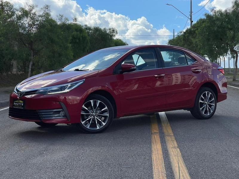 Toyota Corolla ALTIS/A.Premiu. 2.0 Flex 16V Aut na cor Vermelho em Curitiba / PR - 969063