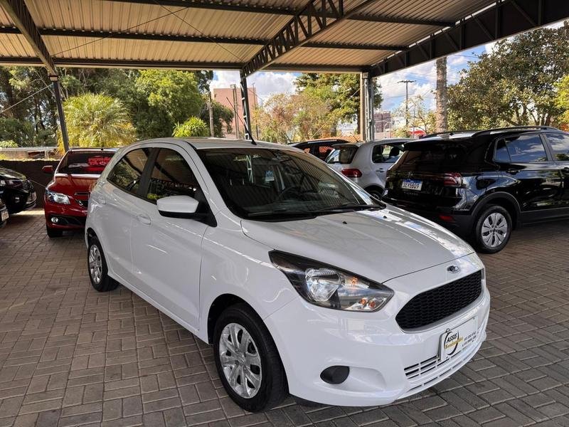 Ford Ka 1.5 SE/SE PLUS 16V Flex 5p na cor Branco em Campo Largo / PR - 969685