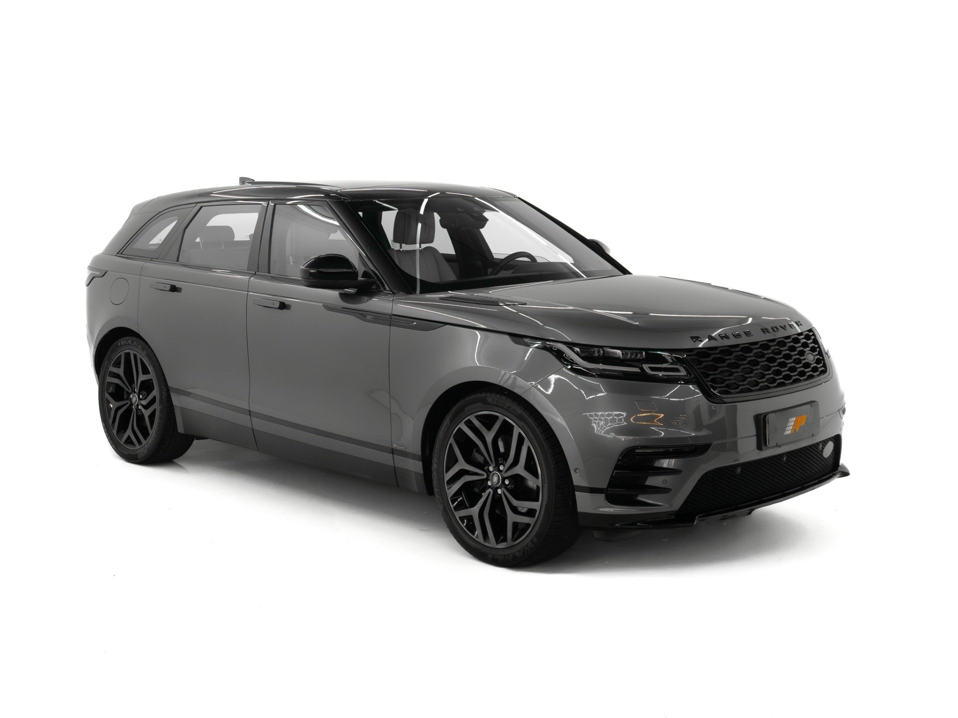 Land Rover Range Rover Velar R-Dyn. HSE 3.0 4x4 V6 Aut na cor Cinza em Curitiba / PR - 969762