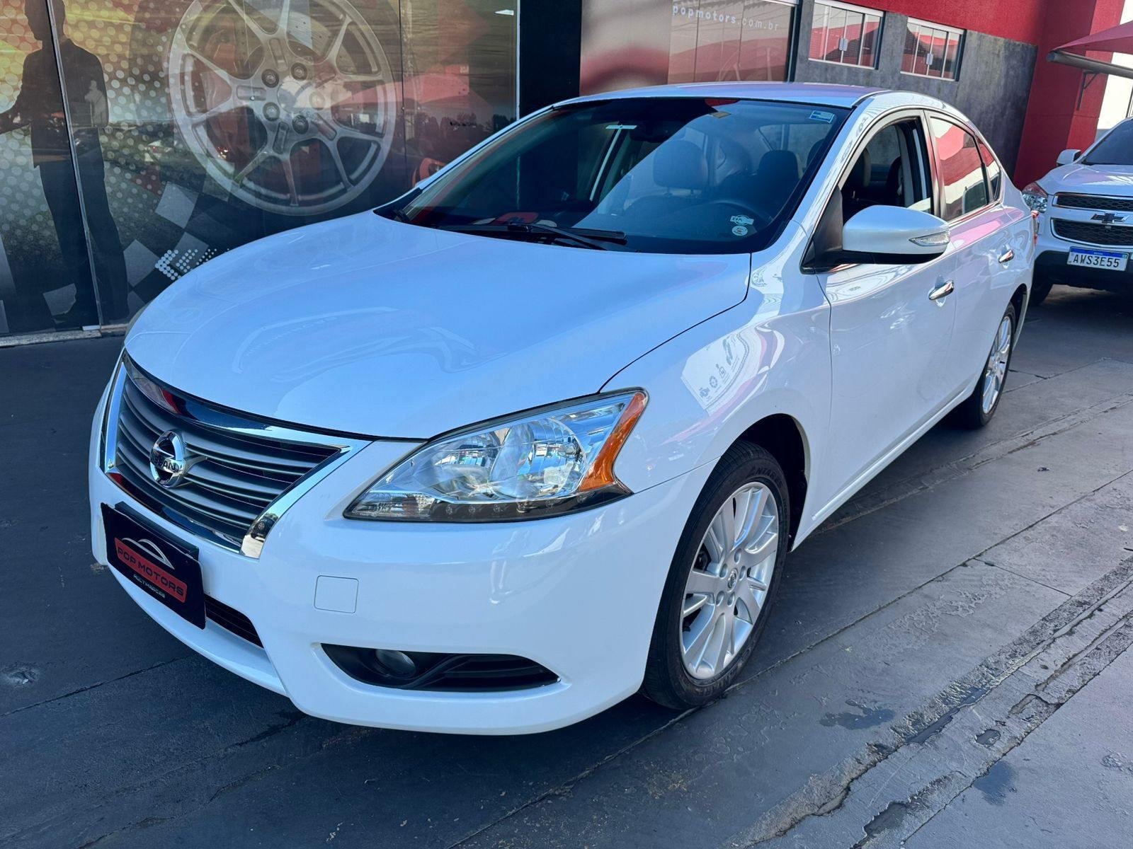 Nissan Sentra 2.0/ 2.0 Flex Fuel 16V Aut. na cor Branco em Maringá / PR - 969811