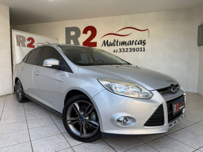 Ford Focus 2.0 16V/SE/SE Plus Flex 5p Aut. na cor Prata em Ponta Grossa / PR - 970011
