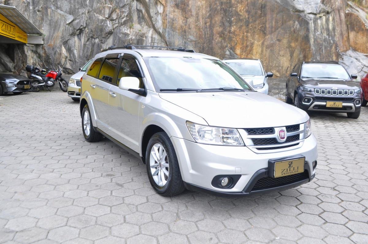 Fiat Freemont EMOT./PRECISION 2.4 16V 5p Aut. na cor Prata em Florianópolis / SC - 970012