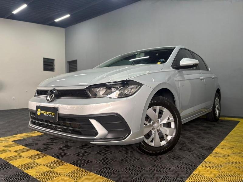 Volkswagen Polo 1.0 Flex 12V 5p na cor Prata em Campo Largo / PR - 970339