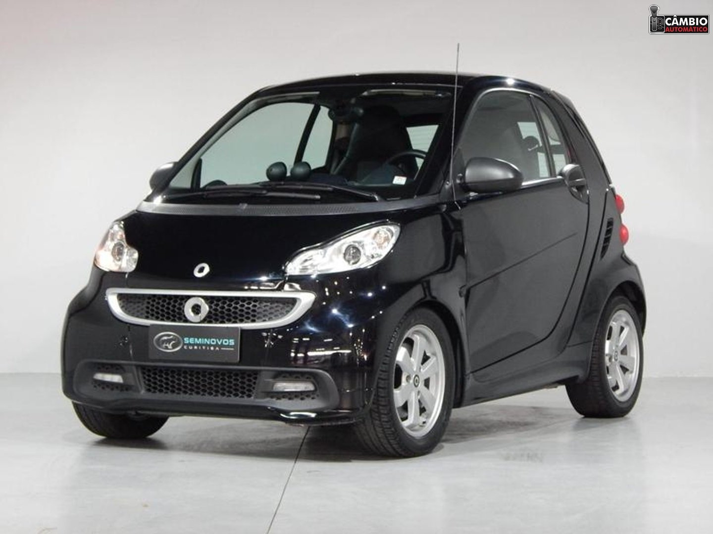 smart fortwo passion coupé 1.0 62kw na cor Preto em Curitiba / PR - 970517