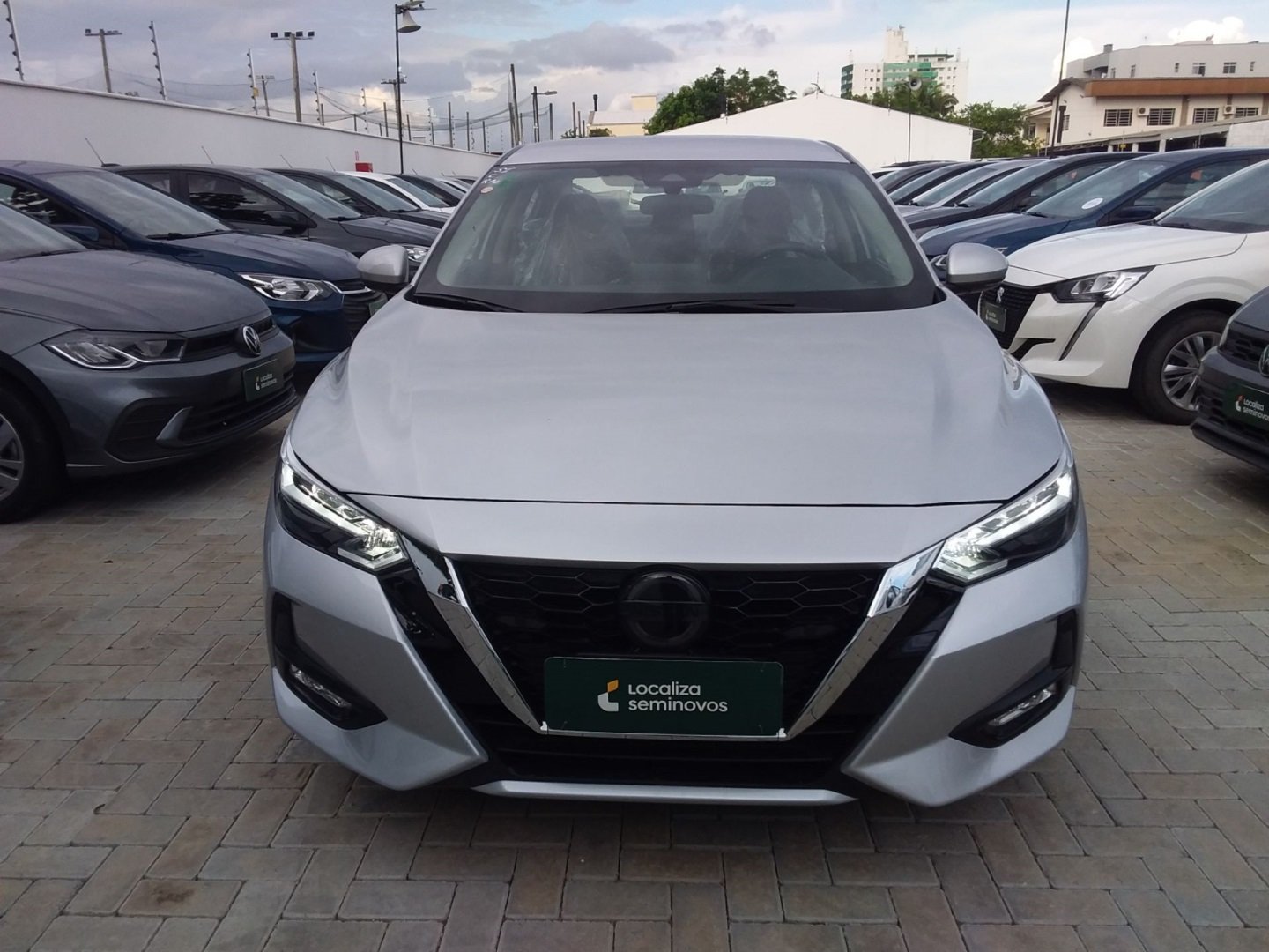 Nissan Sentra Advance 2.0 16V Aut. na cor Prata em Joinville / SC - 971368