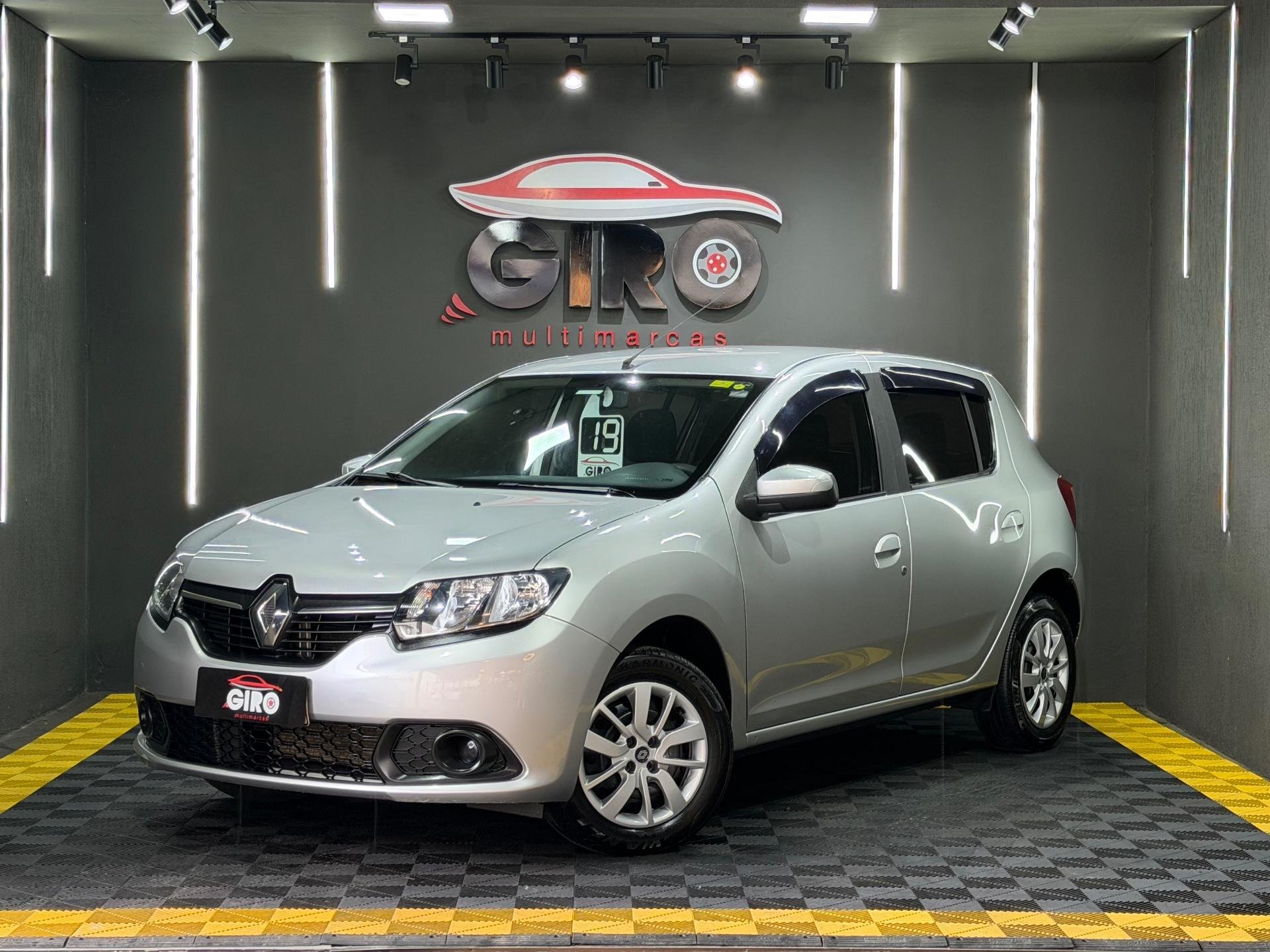 Renault Sandero Dynamique Flex 1.6 16V 5p na cor Prata no Alvorada / RS - 971577