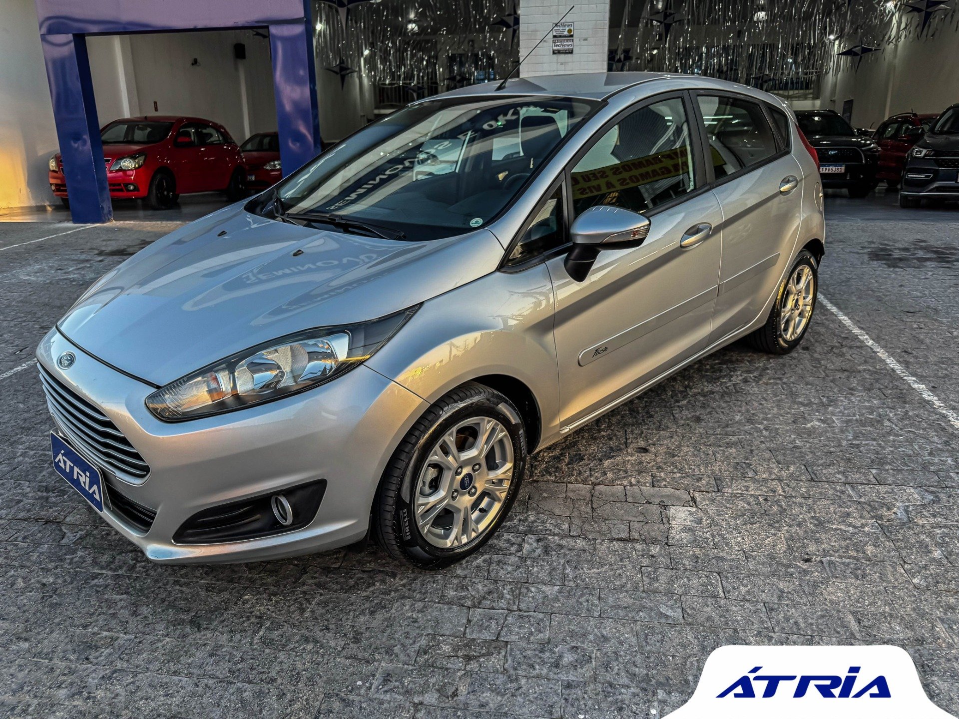 Ford Fiesta SEL 1.6 16V Flex Mec. 5p na cor Cinza em Campinas / SP - 9720