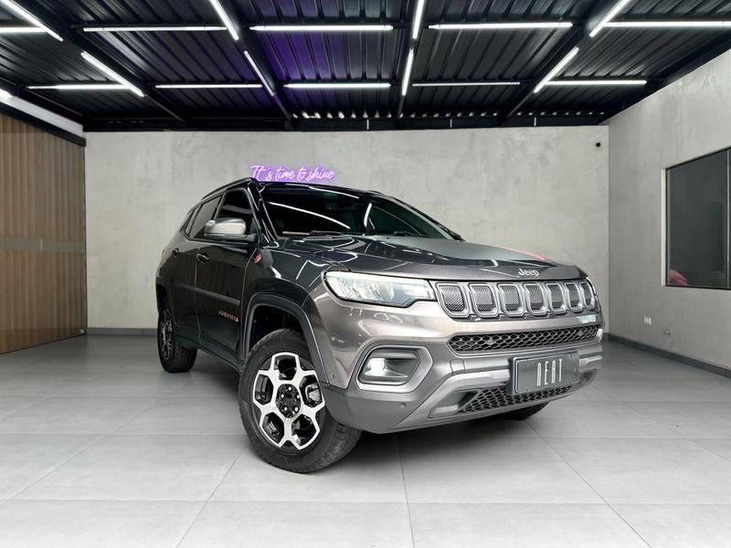 Jeep Compass TRAILHAWK TD350 2.0 4x4 Die. Aut na cor Cinza em Curitiba / PR - 972322