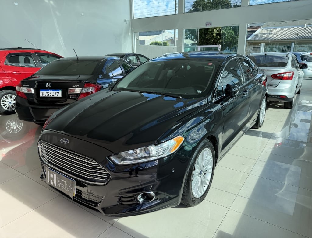 Ford Fusion Titanium 2.0 GTDI Eco. Awd Aut. na cor Preto em Curitiba / PR - 972367