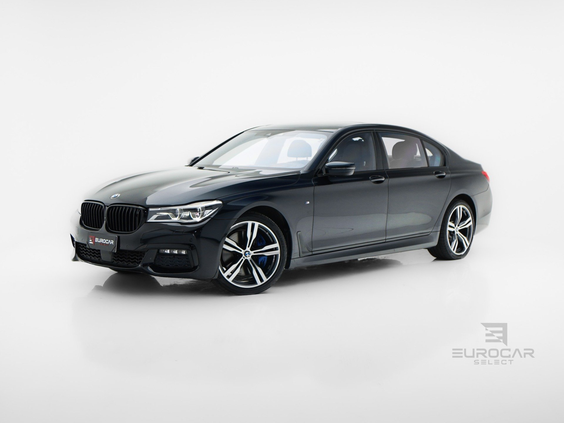 BMW 750iL M Sport Sedan 4.4 V8 450cv Aut. na cor Preto em Curitiba / PR - 972577