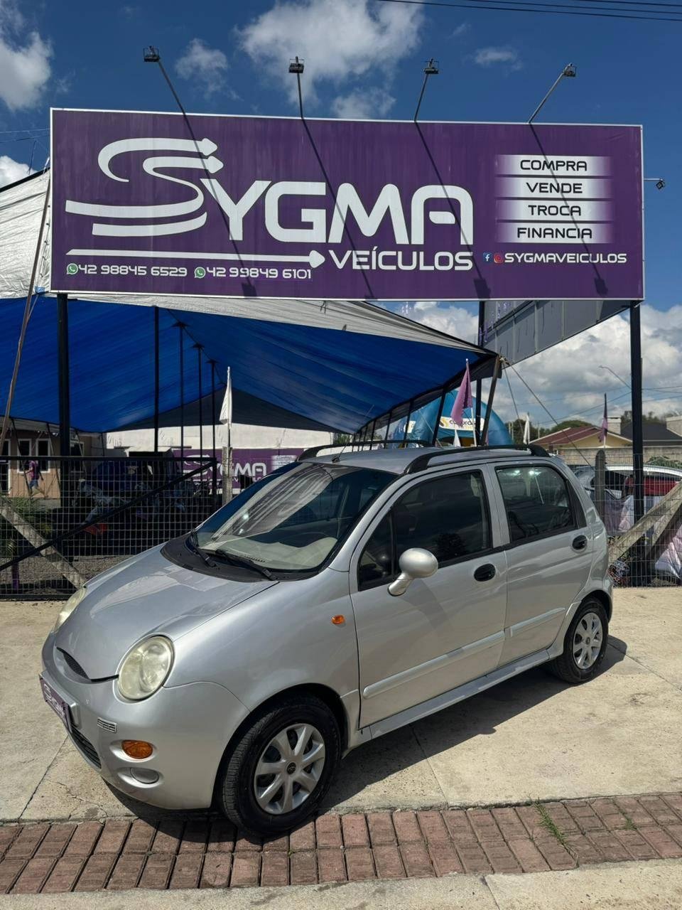 Caoa Chery QQ 1.1/1.0 12V 69cv 5p na cor Prata em São Mateus do Sul / PR - 972609