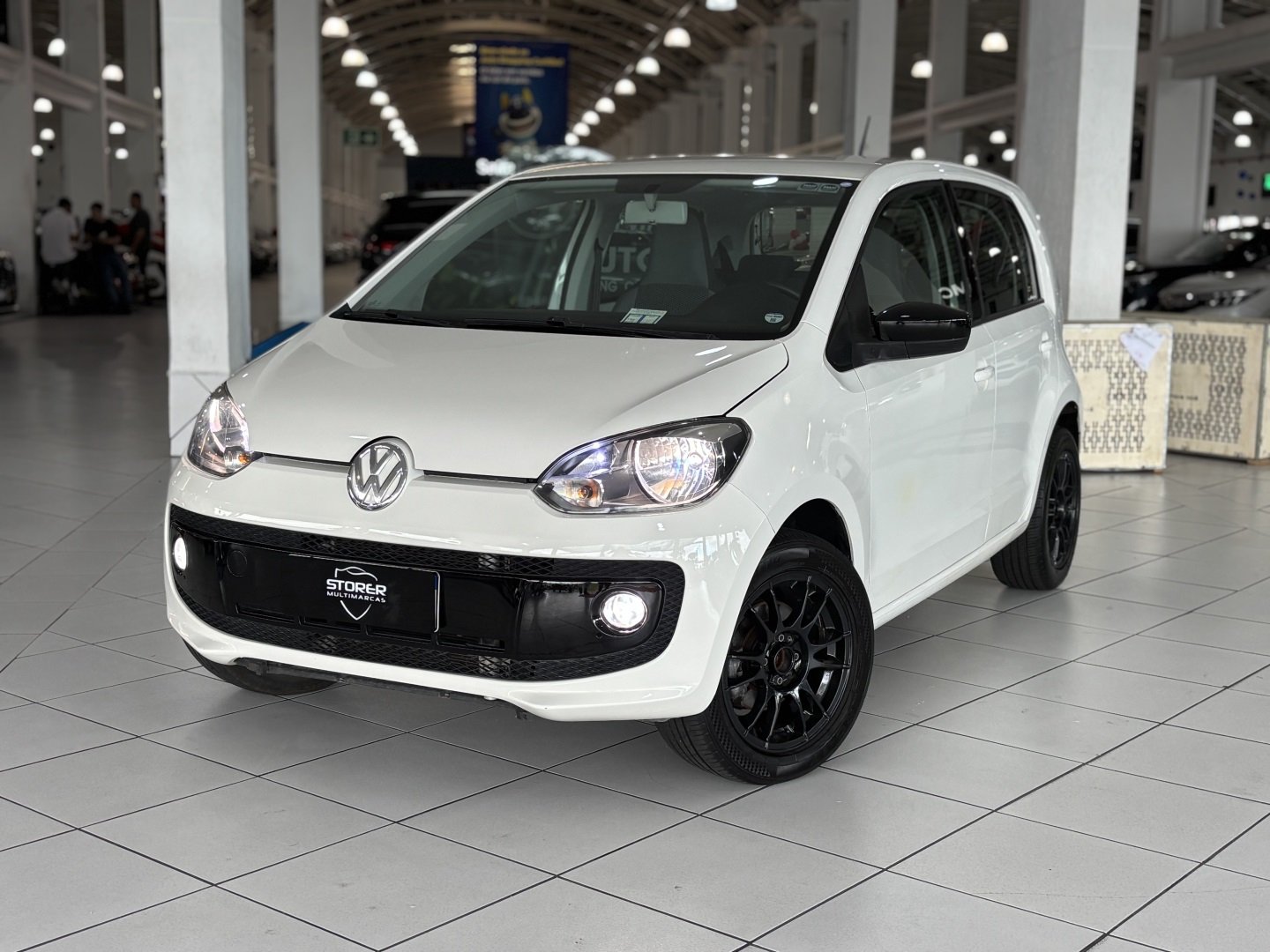 Volkswagen Up! move 1.0 TSI Total Flex 12V 5p na cor Branco em Curitiba / PR - 973310
