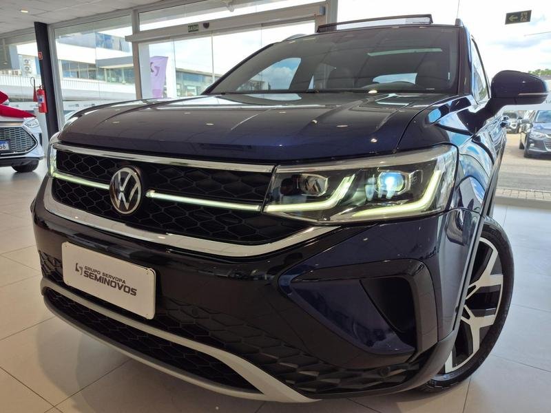 Volkswagen Taos Highline 1.4 250 TSI Flex Aut. na cor Azul em Curitiba / PR - 973434